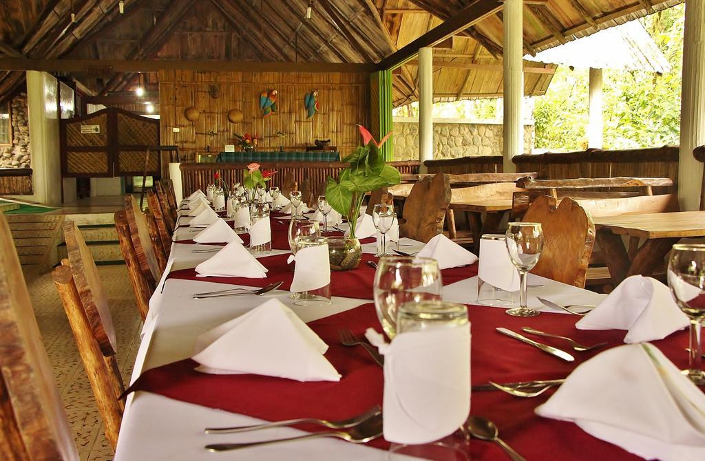 Hosteria El Paraiso De Las Orquideas Archidona エクステリア 写真